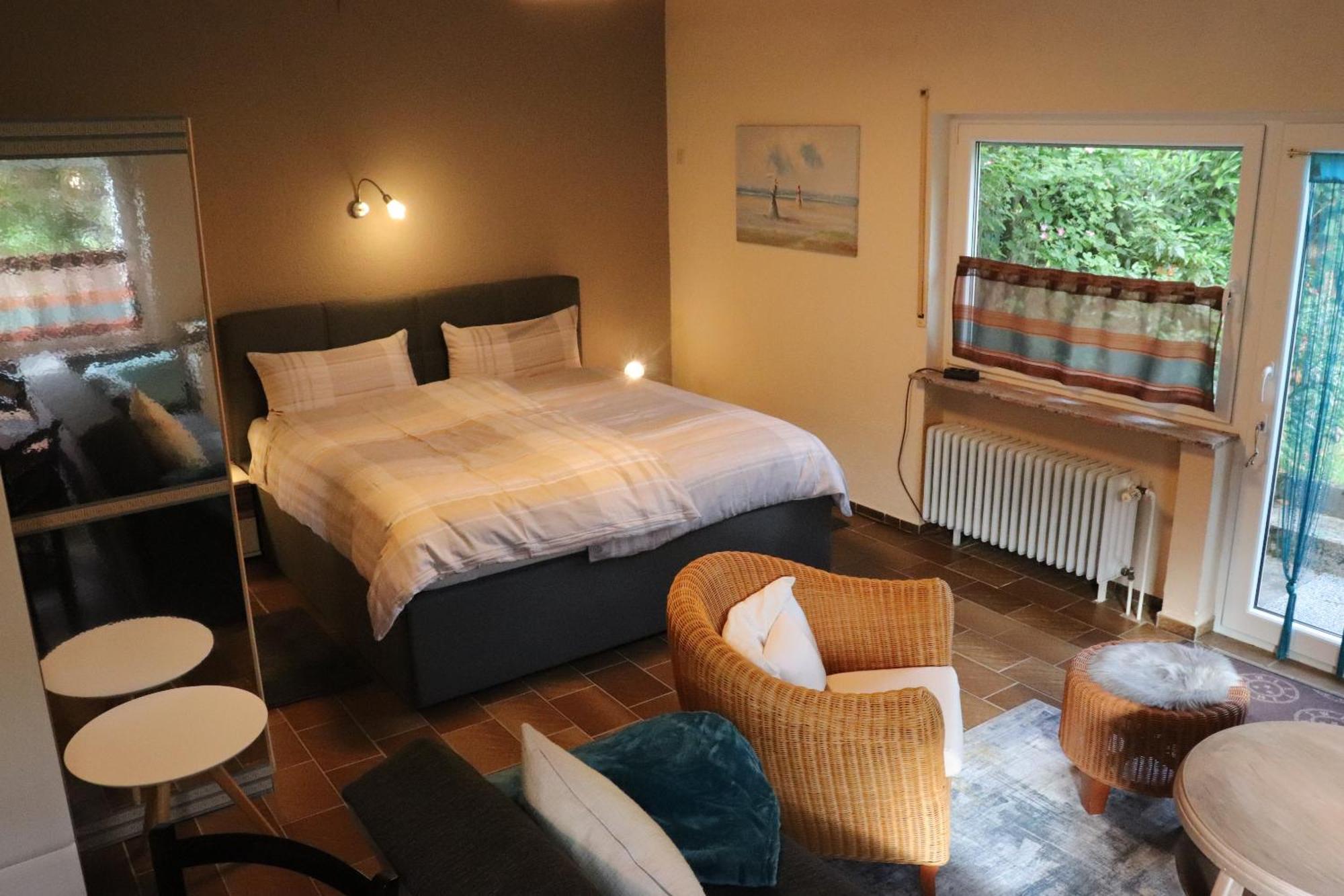 Appartement Ferienweingut & Gutsrestaurant Becker à Burgen  Extérieur photo